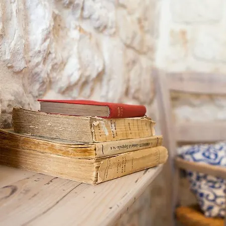 Diffuso Sotto Le Cummerse