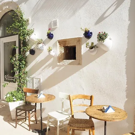 Diffuso Sotto Le Cummerse Aparthotel Locorotondo
